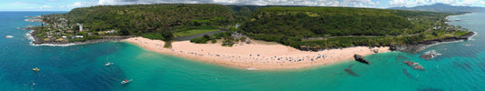 SUMMERTIME AT WAIMEA BAY